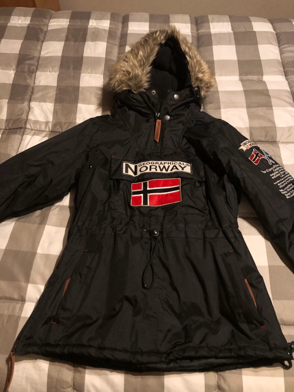 Abrigo Geographical Norway negro