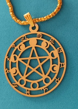 Collar con colgante de Fases Lunares y Pentagrama-acero, marque: Local, état: Neuf avec étiquette, 2,50 €, 3,33 € Protection acheteurs incluse