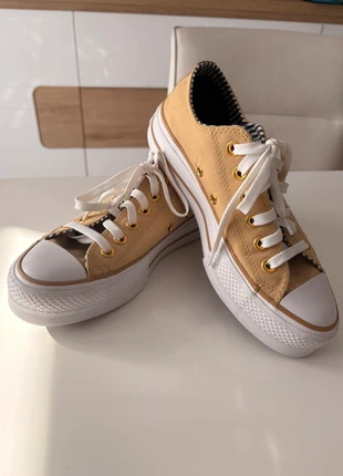 Converse Chuck Taylor All Star dorées – Taille 37, marke: Converse, zustand: Sehr gut, größe: 37, 60,00 €, 63,70 € inklusive Vinted-Käuferschutz