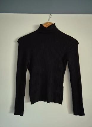 ONLY zwarte coltrui, merk: ONLY, staat: Veelgebruikt, maat: XS / 34 / 6, € 2,95, € 3,80 inclusief Kopersbescherming