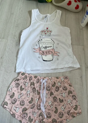 schlafanzug , merk: Colloseum, staat: Nieuw zonder prijskaartje, maat: XS / 34 / 6, € 10,00, € 11,20 inclusief Kopersbescherming