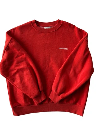 Rotes Sweatshirt, marque: Pull & Bear, état: Très bon état, taille: XS / 34 / 6, 7,00 €, 8,05 € Protection acheteurs incluse