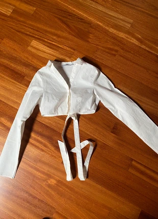 Camicia cropped, brand: NA-KD, condizioni: Ottime, taglia: S / IT 40 / EU 36, €5.00, €5.95 include la Protezione acquisti