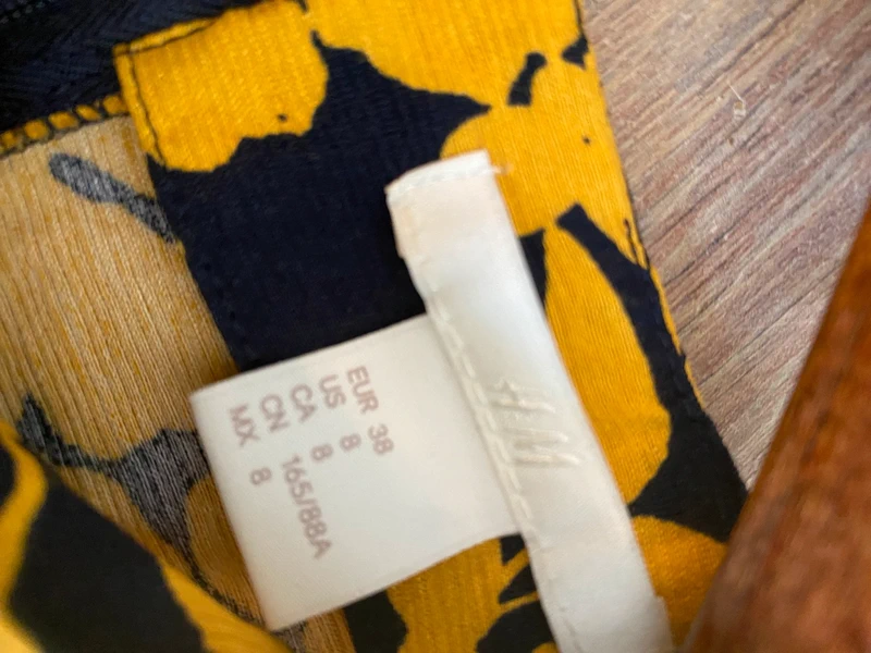 Blouse jaune et noire h&m taille m 38 - photo numéro 4