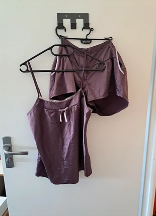 Ensemble ETAM, merk: Etam, staat: Goed, maat: M / 38 / 10, € 5,00, € 5,95 inclusief Kopersbescherming