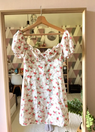 Robe d’été fleuri Shein XS 34, marke: Shein, zustand: Neu, mit Etikett, größe: XS / 34 / 6, 6,00 €, 7,00 € inklusive Vinted-Käuferschutz