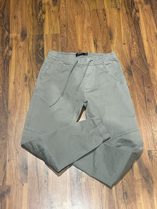 Pantalon jogger Pull and bear 2