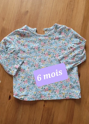 t-shirt fleuris 6 mois pat et ripaton, marque: Pat et Ripaton, état: Très bon état, taille: 6-9 mois / 68 cm, 2,00 €, 2,80 € Protection acheteurs incluse