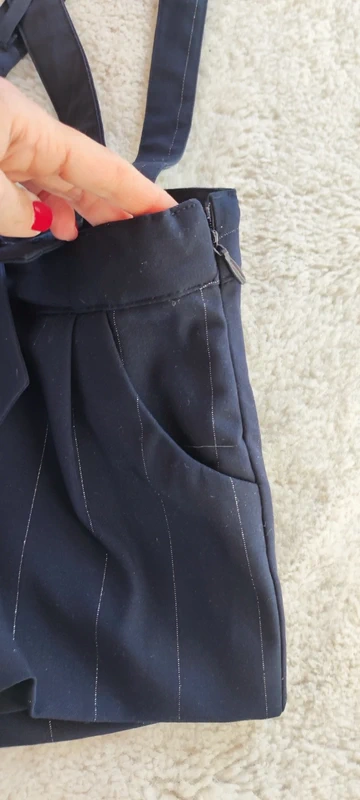 Short fille - photo numéro 3