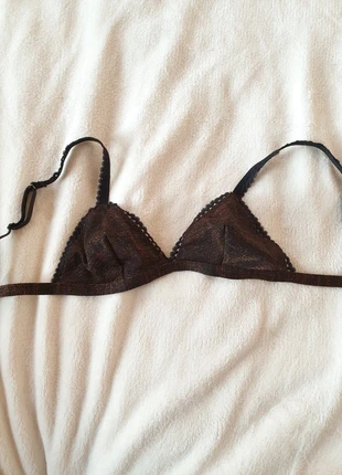 Soutien gorge en toile noir et cuivré , brand: Monoprix, condizioni: Ottime, taglia: 70A e AA | IT 1A e AA, €7.00, €8.05 include la Protezione acquisti