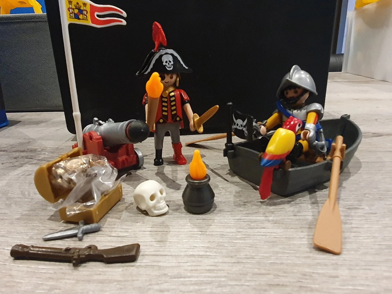 Playmobil - Valisette pirate et soldat