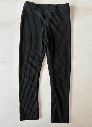 Legging noir coton côtelé H&M T98, marca: H&M, estado: Muy bueno, tamaño: 3 años / 98 cm, 3,00 €, 3,85 € Protección al comprador incluida