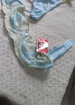 Ensemble lingerie, marque: Lingerie Land, état: Neuf avec étiquette, taille: Autre, 5,00 €, 5,95 € Protection acheteurs incluse