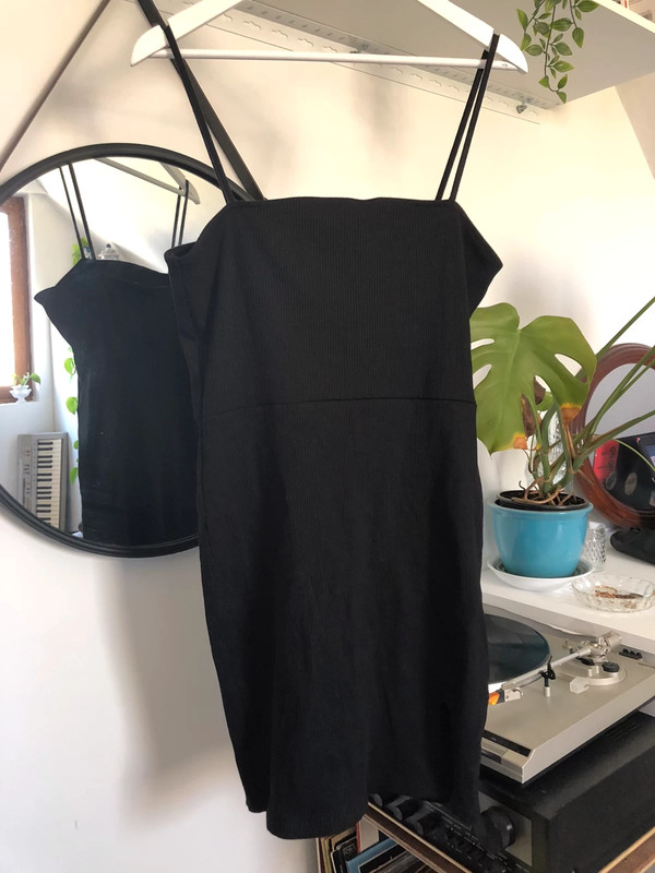 Jolie robe soir e asos noire Vinted