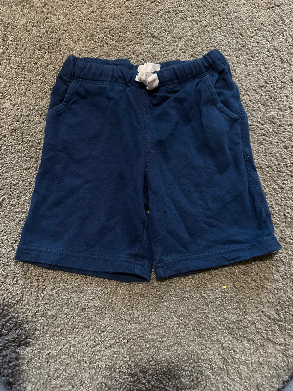 Boys 5t shorts  1