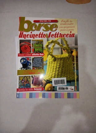 Riviste uncinetto e fettuccia, brand: borse fai da te, condizioni: Ottime, €2.00, €2.80 include la Protezione acquisti