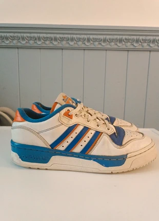 Adidas Originals Rivalry Low 🏀 38,5 unisex, marca: adidas, estado: Muy bueno, tamaño: 38.5, 35,00 €, 37,45 € Protección al comprador incluida
