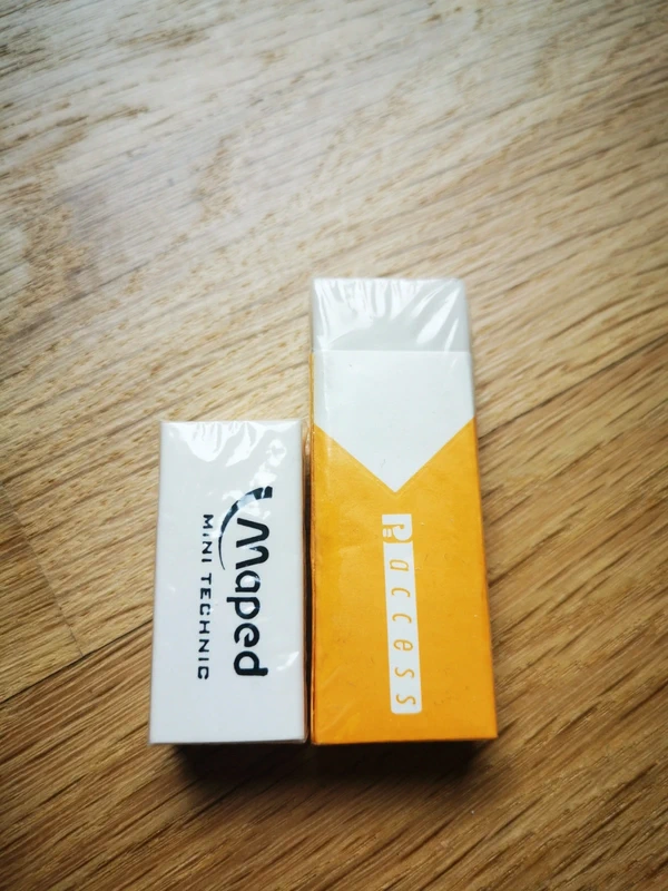 Lot de 2 gommes