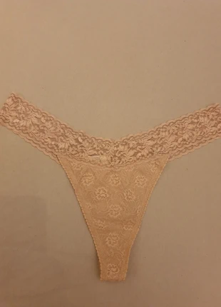 String Nude, kant maat XL, Hunkemöller , merk: Hunkemöller, staat: Nieuw met prijskaartje, maat: XL / 42 / 14, € 5,00, € 5,95 inclusief Kopersbescherming