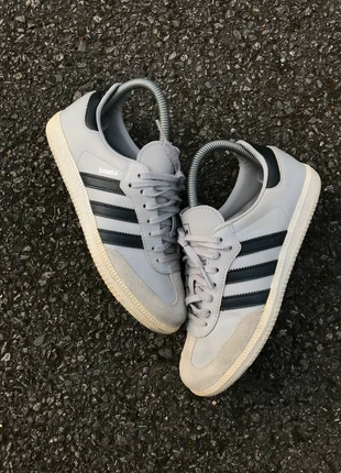 Basket Adidas Samba Noir et Gris Og Vintage, marke: adidas, zustand: Sehr gut, größe: 36.5, 50,00 €, 53,20 € inklusive Vinted-Käuferschutz