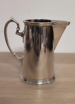 Pot a lait Christofle en métal argenté, marke: Christofle, zustand: Gut, 80,00 €, 84,70 € beinhaltet Vinted-Käuferschutz Pro