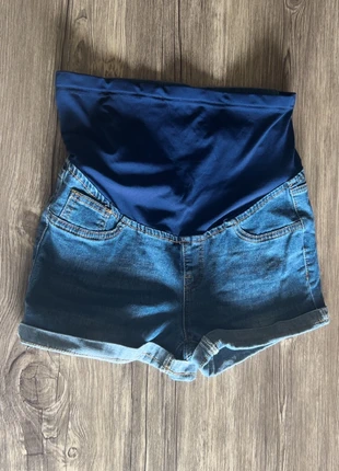 Short de maternité femme M, état: Très bon état, taille: M / 38 / 10, 2,00 €, 2,80 € Protection acheteurs incluse