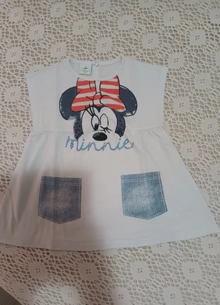 Tshirt minnie, merk: Minnie, staat: Veelgebruikt, maat: 9-12 maanden / 74 cm, € 1,00, € 1,75 inclusief Kopersbescherming