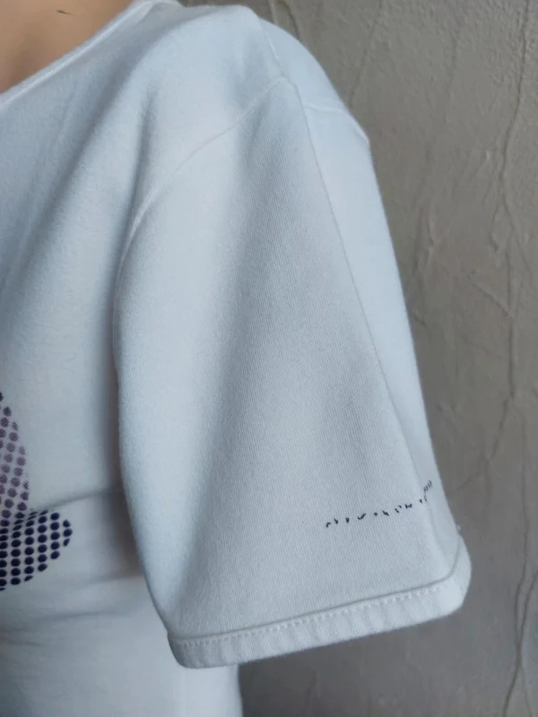 T-shirt blanc avec design à motif violet Airness Taille L - photo numéro 3