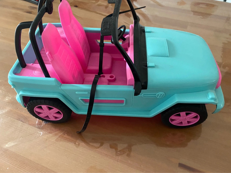 Voiture 4x4 hot sale barbie