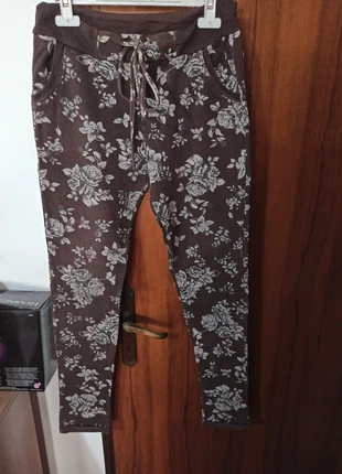 Pantaloni in cotone, merk: MERCATO, staat: Nieuw zonder prijskaartje, maat: M / 38 / 10, € 2,00, € 2,80 inclusief Kopersbescherming