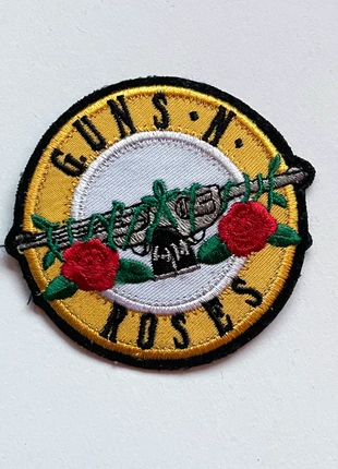 Patch Guns'n'Roses, marca: Guns N' Roses, estado: Novo sem etiquetas, €4.80, €5.74 inclui Proteção do Comprador