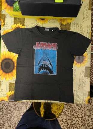 T-shirt jaws ragazzo taglia L, brand: JAWS, condizioni: Buone, taglia: L, €5.00, €5.95 include la Protezione acquisti