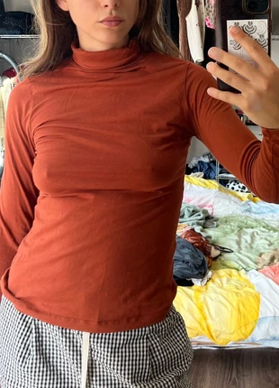 Dark orange turtleneck, marque: Esmara, état: Très bon état, taille: S / 36 / 8, 5,00 €, 5,95 € Protection acheteurs incluse