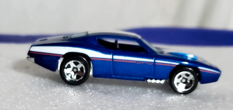 Hot Wheels Custom Otto 8/10 Muscle Mania Custom Otto 2019 Loose 4