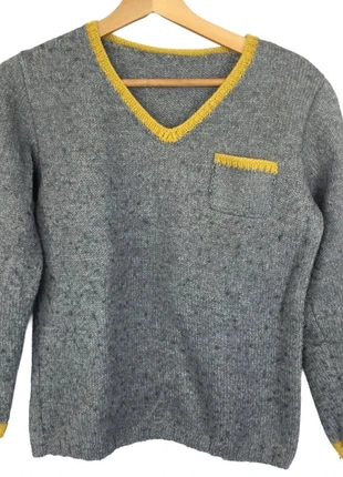Pull gris et jaune tricoté main, ne gratte pas, chaud garçon - Taille 12 ans, marque: sans marque, état: Très bon état, taille: 12 ans / 152 cm, 5,00 €, 5,95 € Protection acheteurs incluse