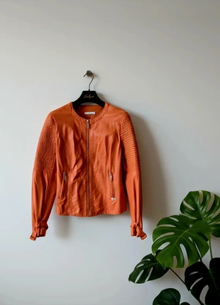 Chiodo in Similpelle Gaudi S - Color Arancio - Dettagli Trapuntati, marca: Gaudi, estado: Muy bueno, tamaño: S / 36 / 8, 10,00 €, 11,20 € Protección al comprador incluida