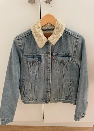 Veste en jean Lévis, marca: Levi Strauss & Co., estado: Muy bueno, tamaño: S / 36 / 8, 50,00 €, 53,20 € Protección al comprador incluida