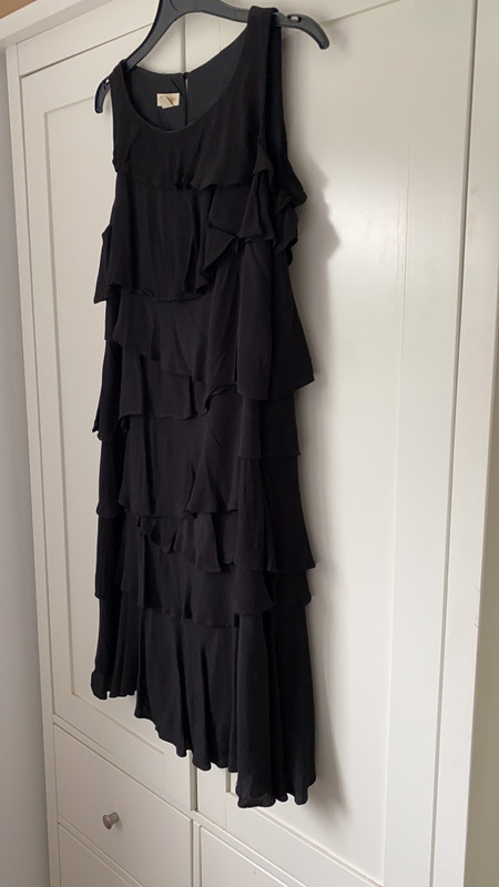 Black frilled cocktail dress - Vinted