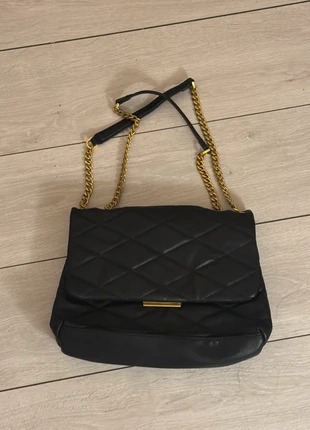 Blue/Black Shoulder Bag, marque: Mango, état: Très bon état, 5,00 €, 5,95 € Protection acheteurs incluse
