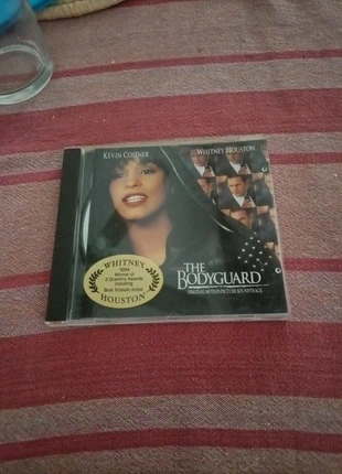 Cd Whitney Houston, état: Très bon état, 5,00 €, 5,95 € Protection acheteurs incluse