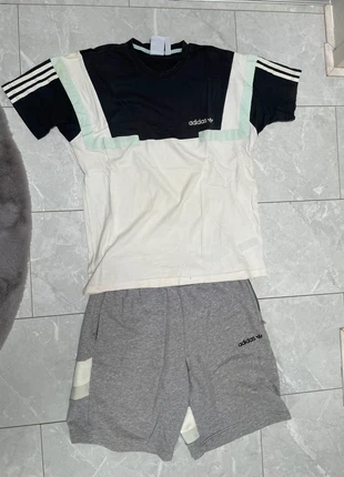 Adidas korte broek met shirt, merk: adidas, staat: Goed, maat: M, € 30,00, € 32,20 inclusief Kopersbescherming