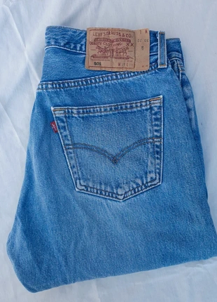 Levi's 501 W33 L32, marque: Levi's, état: Très bon état, taille: W33 | FR 42, 55,55 €, 59,03 € Protection acheteurs incluse