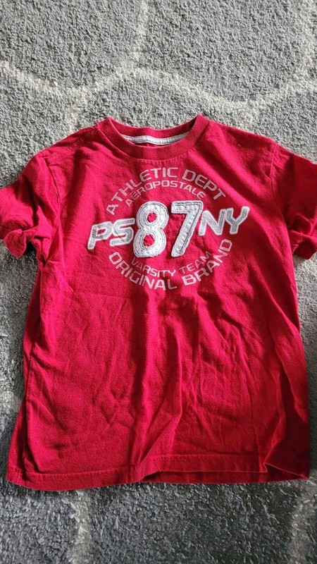 Boys size 6 Aeropostale Kids Tshirt