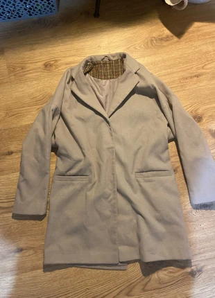 warm chic vintage trench coat, brand: Vintage Dressing, condition: Very good, size: L / 40 / 12, €10.00, €11.20 includes Buyer Protection