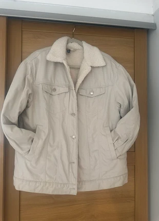Beige jacket, brand: H&M, condition: Very good, size: M / UK 12-14, £15.00, £16.45 includes Buyer Protection