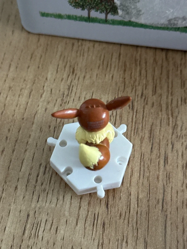 Lot Pokémon figurine Évoli - photo numéro 3