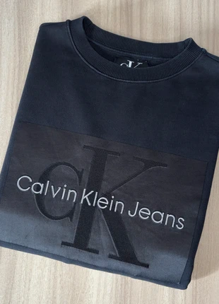 Sweat Calvin Klein Jeans - Couleur Noir – Écriture Argentée en Relief – Taille S, brand: Calvin Klein, condition: Very good, size: S, €29.90, €32.10 includes Buyer Protection Pro