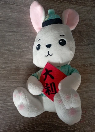 Chinese koning knuffel, merk: Asian, staat: Nieuw zonder prijskaartje, maat: Universeel, € 1,00, € 1,75 inclusief Kopersbescherming