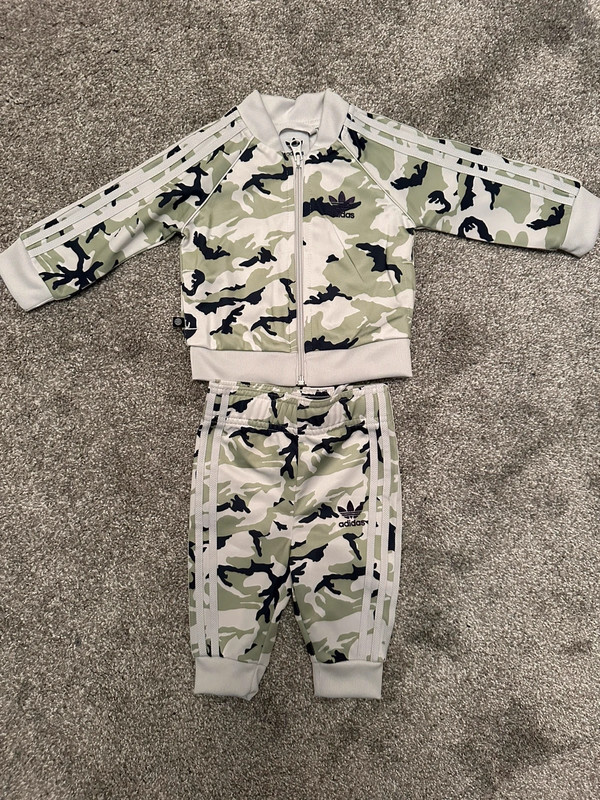 Adidas clearance camouflage tracksuit