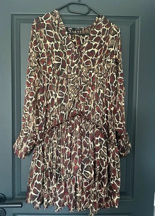Robe fluide Zara à motifs, marke: Zara, zustand: Sehr gut, größe: S / 36 / 8, 9,00 €, 10,15 € inklusive Vinted-Käuferschutz